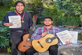 M&uacute;sicos UDLAP