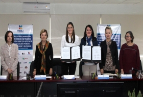 Signan convenio de colaboraci&oacute;n