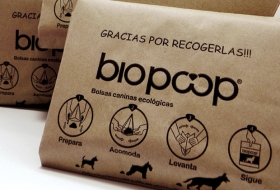 Los empaques est&aacute;n hechos de papel y cart&oacute;n.