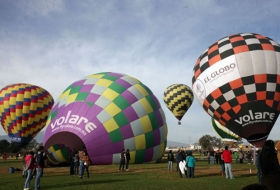 Festival de globos aerost&aacute;ticos
