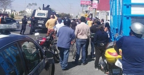 La polic&iacute;a arremeti&oacute; contra los vecinos que buscaban hacer justicia por propia mano  
