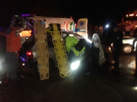 Aparatoso choque dej&oacute; 5 heridos