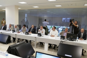 Representantes de candidatas y candidatos se reunieron con miembros del Grupo de Coordinaci&oacute;n Puebla en el  C-5