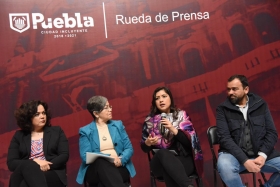 Claudia Rivera ofreci&oacute; mensaje a medios   