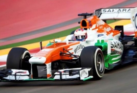 "Checo" P&eacute;rez buscar&aacute; dar lo mejor en el equipo.