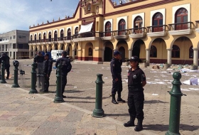 Polic&iacute;a estatal en Ajalpan