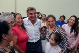 Los poblanos podr&aacute;n contar con cr&eacute;ditos del 95 por ciento, el estado otorgar&aacute; el 5 por ciento restante 