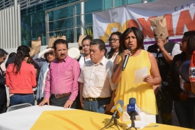 Roxana Luna invita a los poblanos a que conf&iacute;en y vean el debate del IEE
