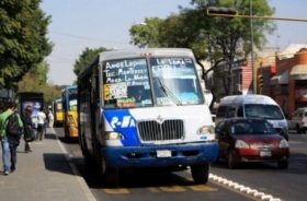 Contin&uacute;an asaltos a mano armada en transporte p&uacute;blico