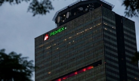Pemex est&aacute; impedido entregar informaci&oacute;n sobre salario.
