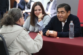 Solicitan al gobernador apoyo para concretar tr&aacute;mites en el Banco Estatal de Tierra