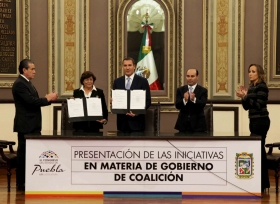 Contempla hacer obligatoria la conformaci&oacute;n de la coalici&oacute;n en caso de obtener menos de 42 por ciento de los sufragios