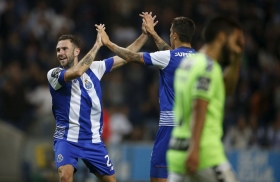 Miguel Lay&uacute;n.