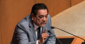 Libra Morena a Salgado Macedonio de culpas y repetir&aacute; encuesta