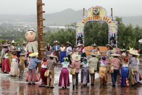 Reiter&oacute; que gobierno respeta las costumbres, tradiciones y cultura