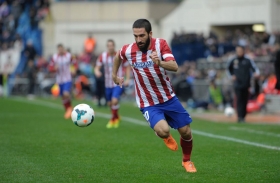 Arda Turan, refuerza la l&iacute;nea del centro en el conjunto azulgrana.