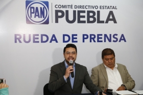 Los enemigos no est&aacute;n al interior del partido, remarc&oacute; el dirigente del PAN en Puebla
