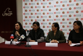 Realizar&aacute; curso en braille