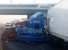 Tr&aacute;iler que se dirigir&iacute;a a Puebla.