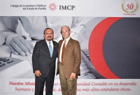 Signan convenio de colaboraci&oacute;n
