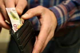 Salarios bajos en M&eacute;xico, obst&aacute;culo en renegociaci&oacute;n del TLCAN