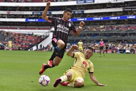 Los Gallos vencieron a las &Aacute;guilas en el Azteca