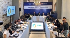 Reuni&oacute;n con medios de comunicaci&oacute;n